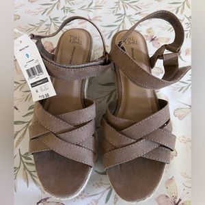 Tan wedge sandals size 9